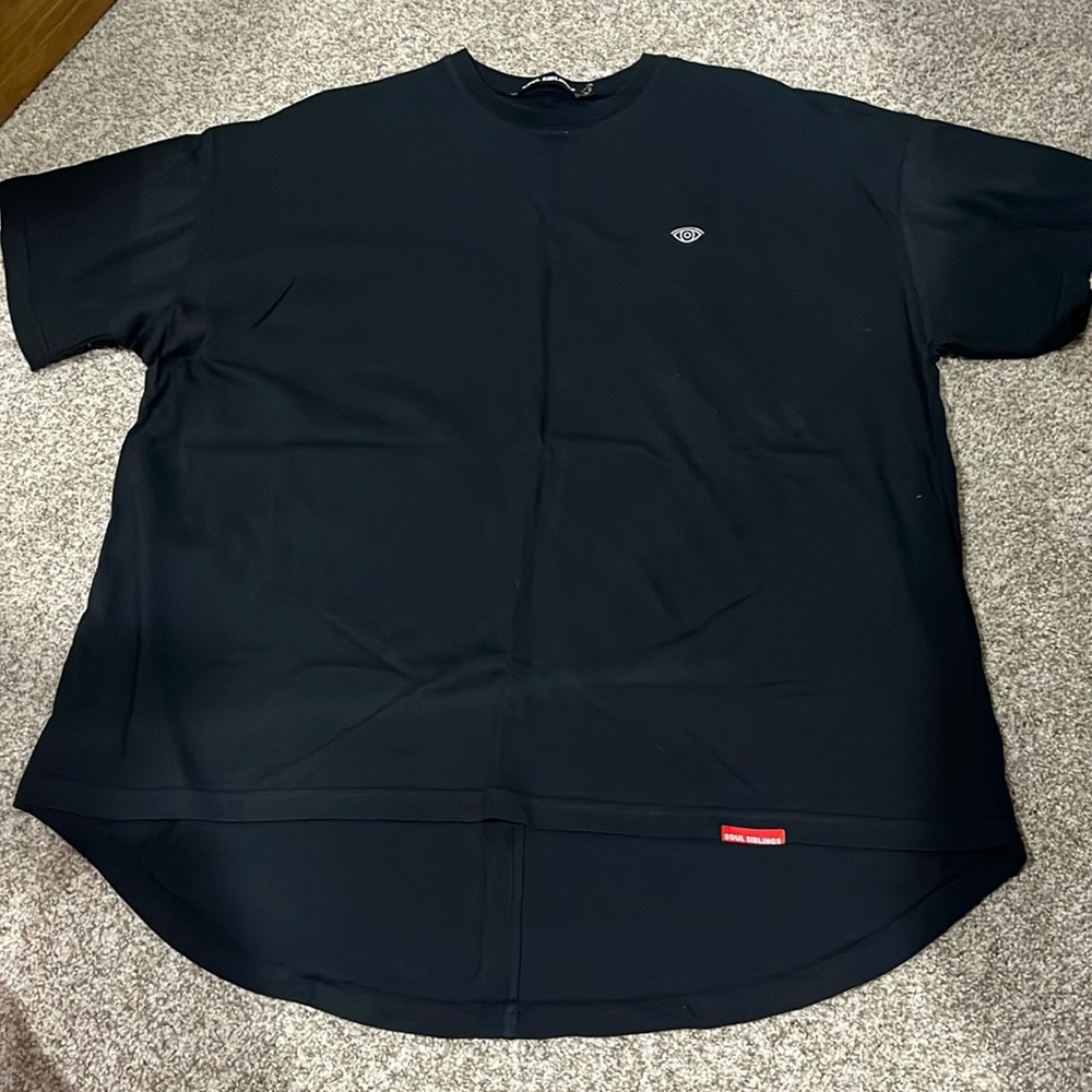 NWOT Soul Siblings short sleeve tee